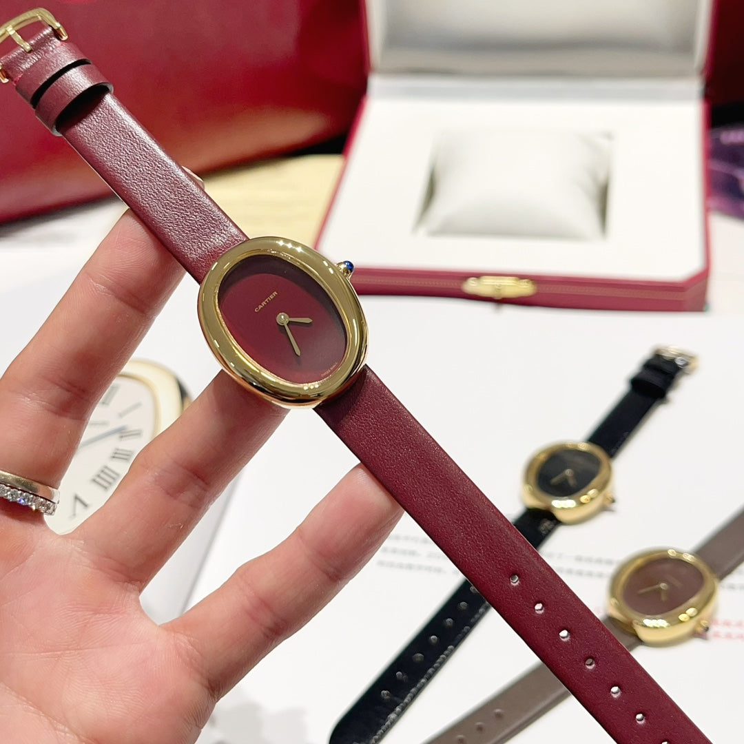 BAIGNOIRE WATCH GOLD CASE AND LEATHER STRAP