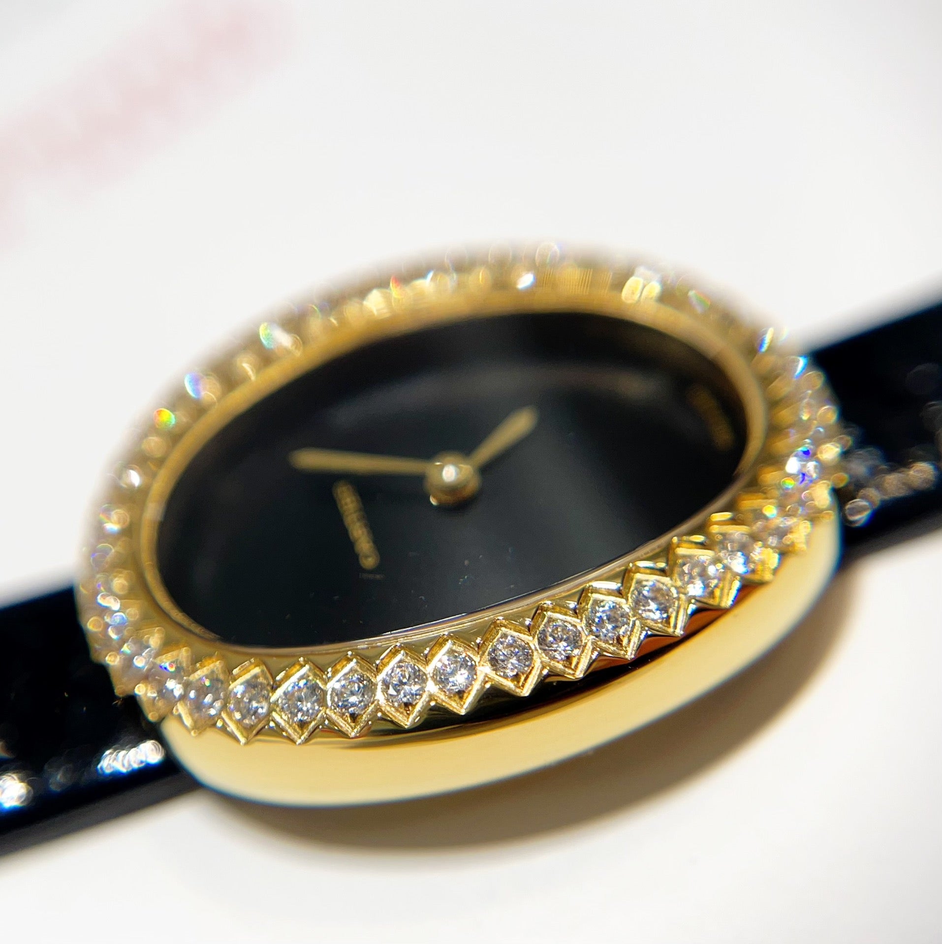 BAIGNOIRE WATCH GOLD CASE AND LEATHER STRAP WITH CRYSTALS