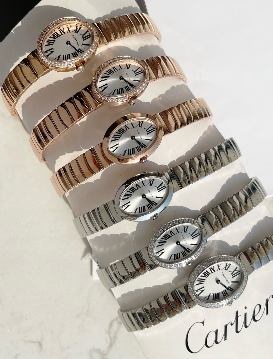BAIGNOIRE DE CARTIER ¨C OVAL SHAPE SILVER CASE