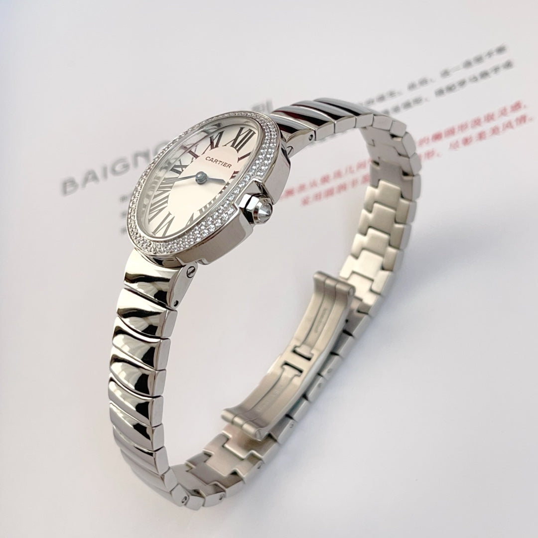 BAIGNOIRE DE CARTIER ¨C OVAL SHAPE SILVER WITH SINGLE LINE DIAMONDS