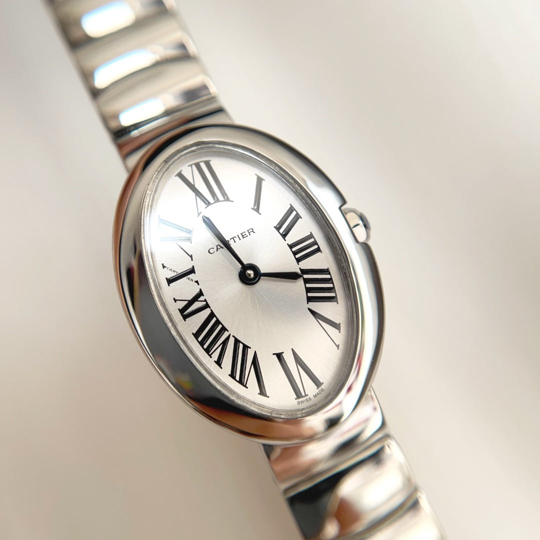 BAIGNOIRE DE CARTIER ¨C OVAL SHAPE SILVER CASE