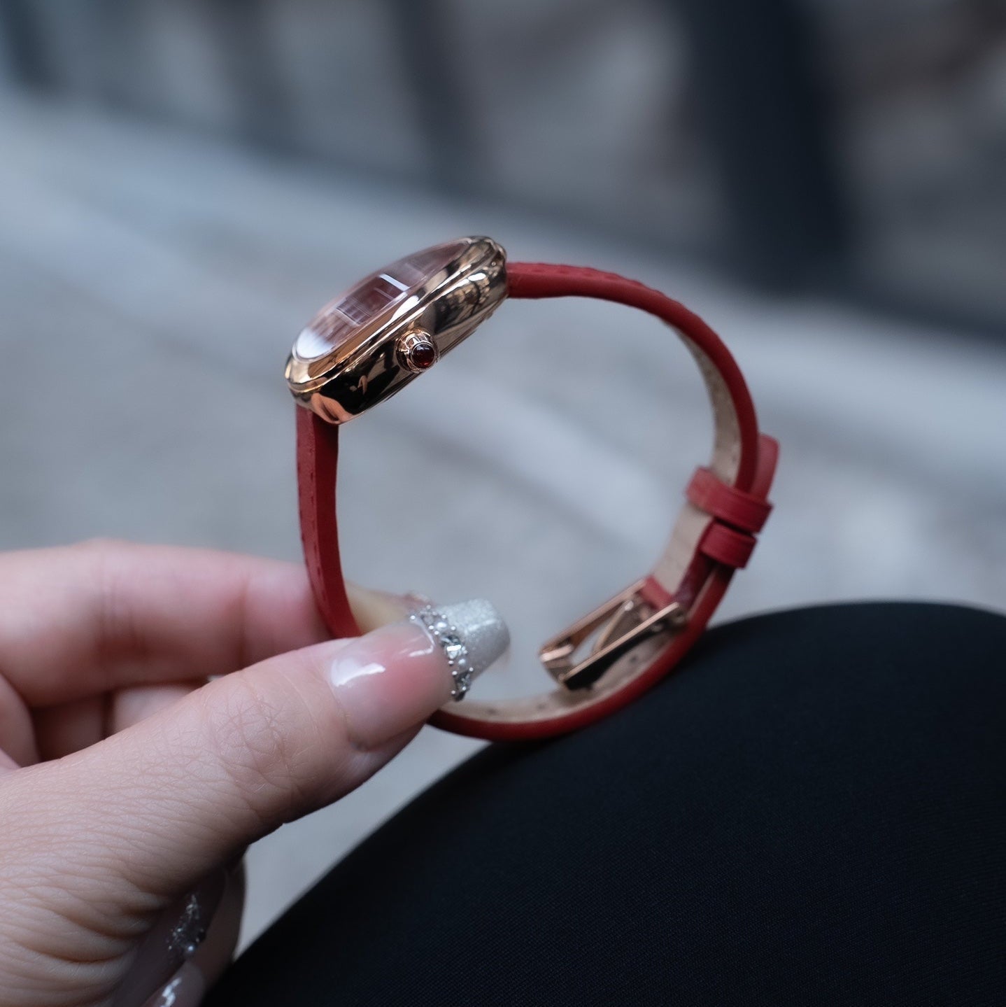 SERPENTI ROSE GOLD CASE RED LEATHER STRAP