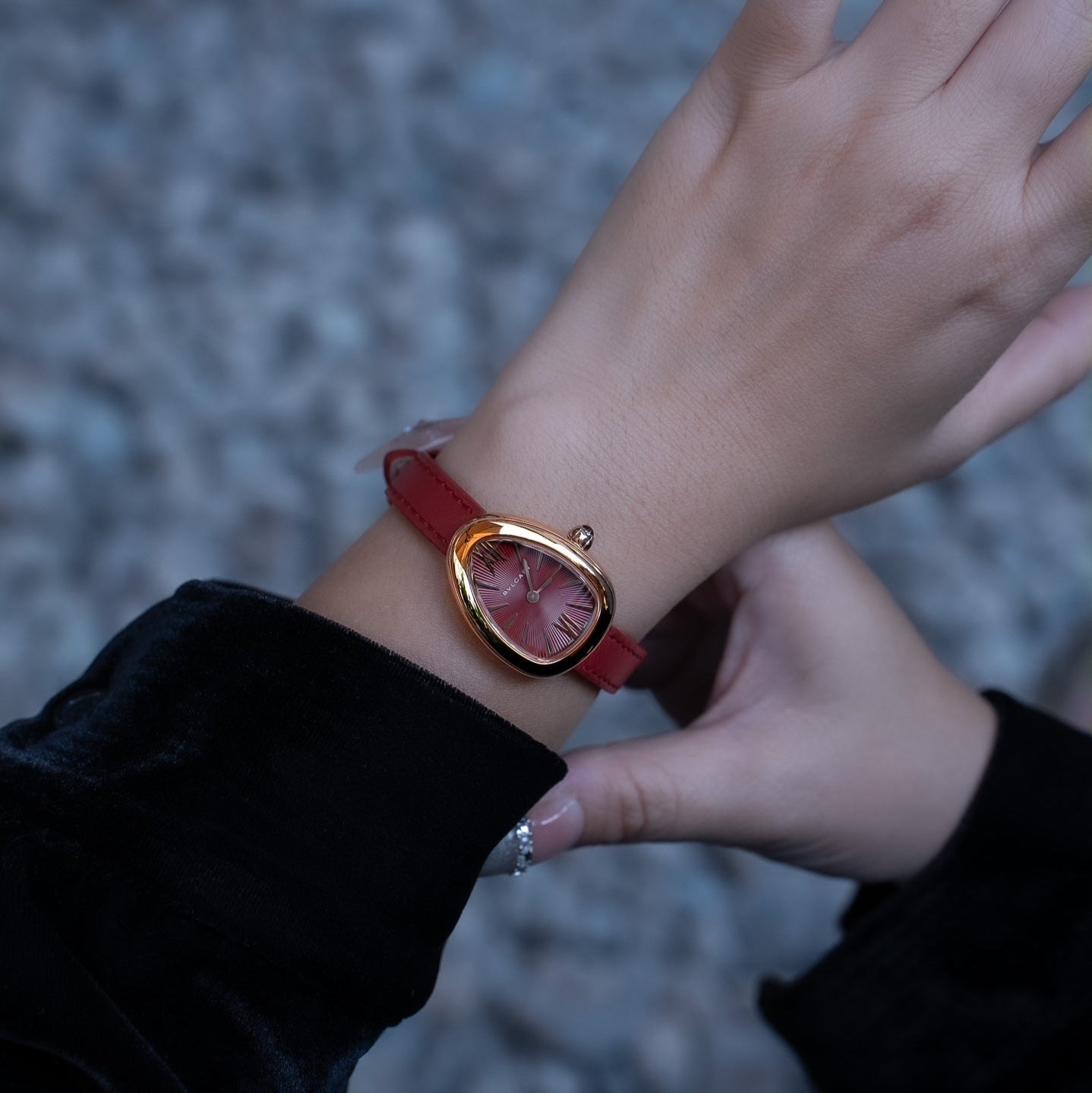 SERPENTI ROSE GOLD CASE RED LEATHER STRAP